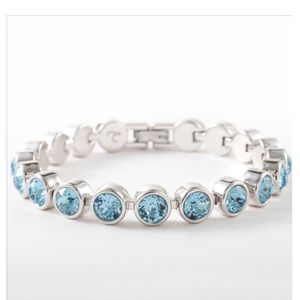 Touchstone Crystal aquamarine ice bracelet